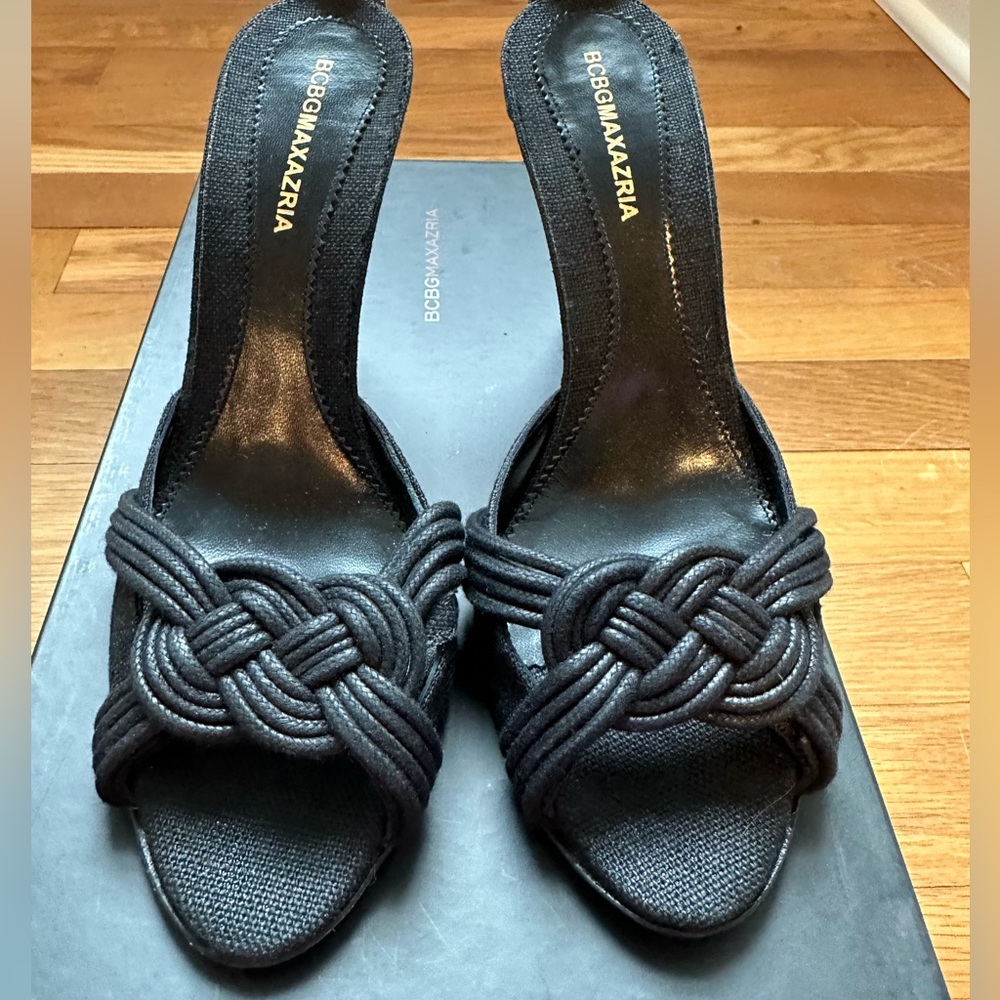 BCBGMaxAzria open toe black knitted slides size 6.  Worn once